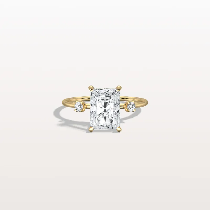 Leonids 2 k diamond engagement ring featuring a large sparkling diamond on a refined band
