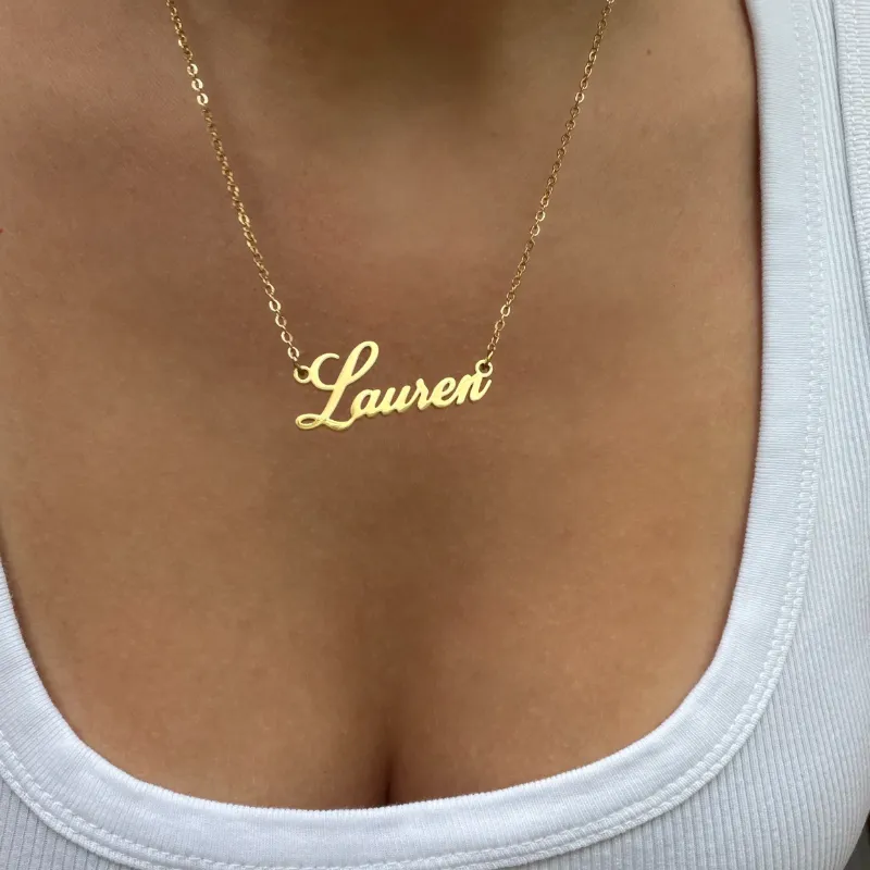 Evry Jewels custom name necklace