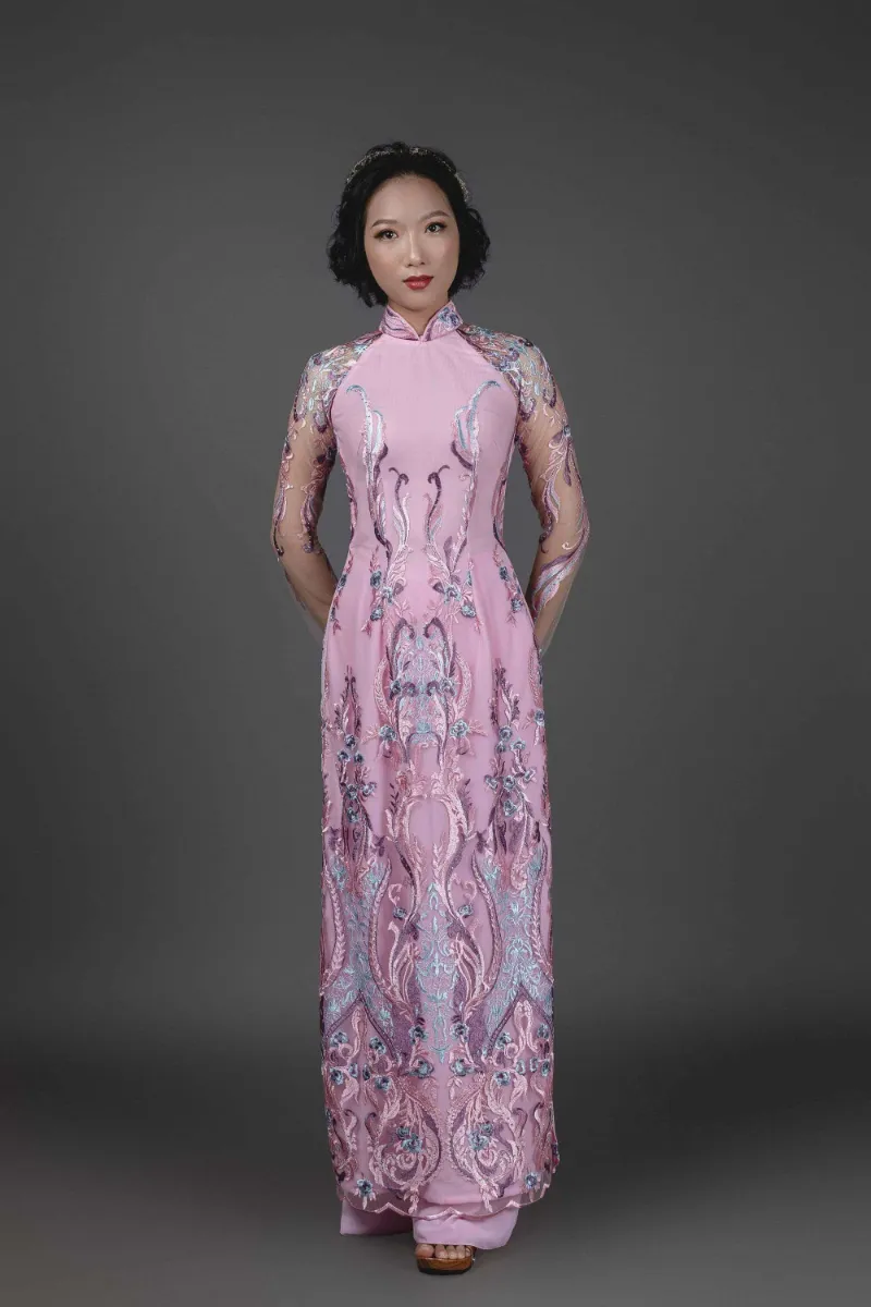 Marknvy pink ao dai Vietnamese traditional dress