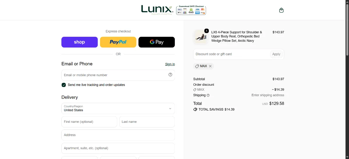 The Lunix checkout, with the discount code box