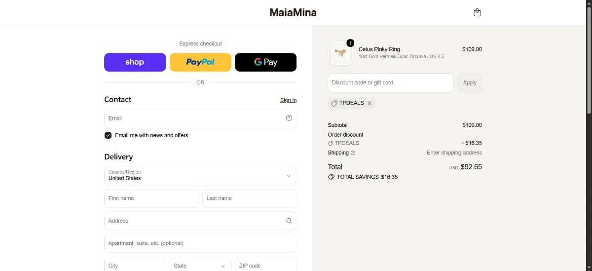 The MaiaMina checkout, with the discount code box